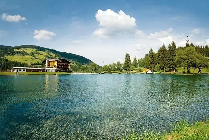 1_badeseekirchbergintirolkitzbueheleralpenbrixental.jpg
