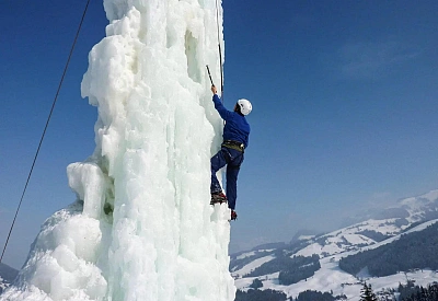 screenshot_20201012_winterglck__alpen_glck_hotel_kirchbergerhof__kirchberg_in_tirol3.jpg